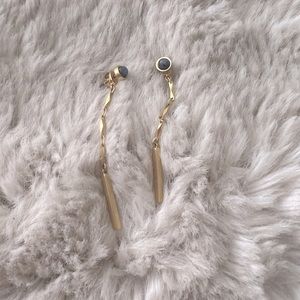 Brushed Gold drop earrings with stone
